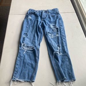 Boyfriend cut jeans